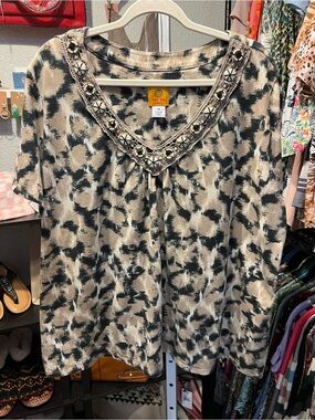 Ruby Rd. Beige & Black Beaded Scoop-Neck Tunic